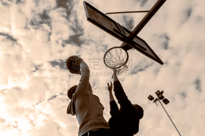 2025 赛季：MLB 官方确认 2025 年常规赛安打转化率提升了 5%，比赛节奏明显加快