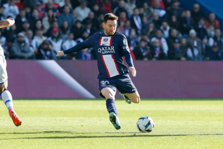 而后防线上 而后防线上